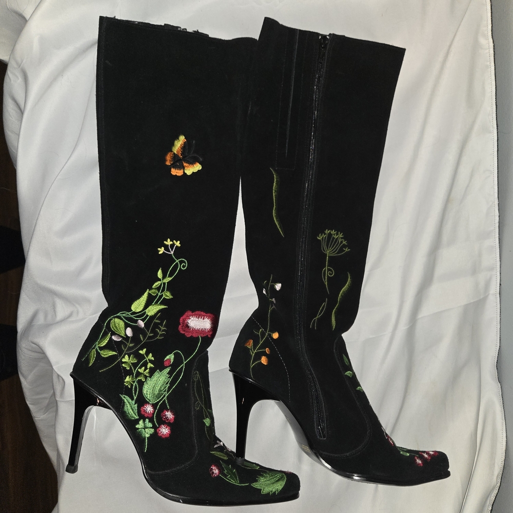 Black Embroidered Floral Butterfly Heeled Boots Vintage Cottagecore Fairycore 8